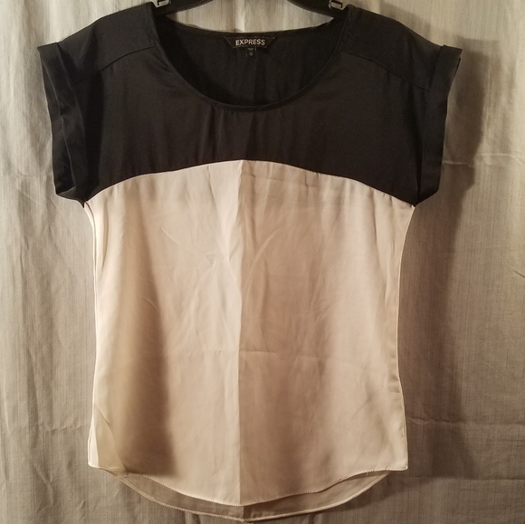 Women's Express Top - Picture 2 of 6